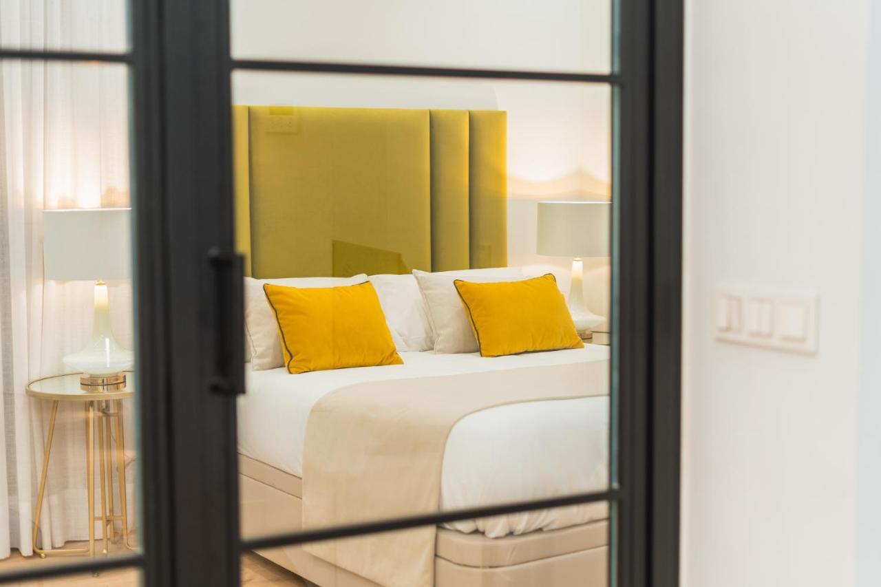 Debambu Suites Málaga Extérieur photo