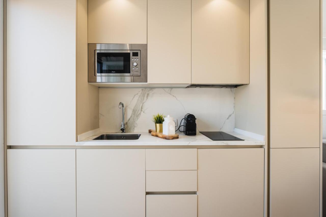 Debambu Suites Málaga Extérieur photo