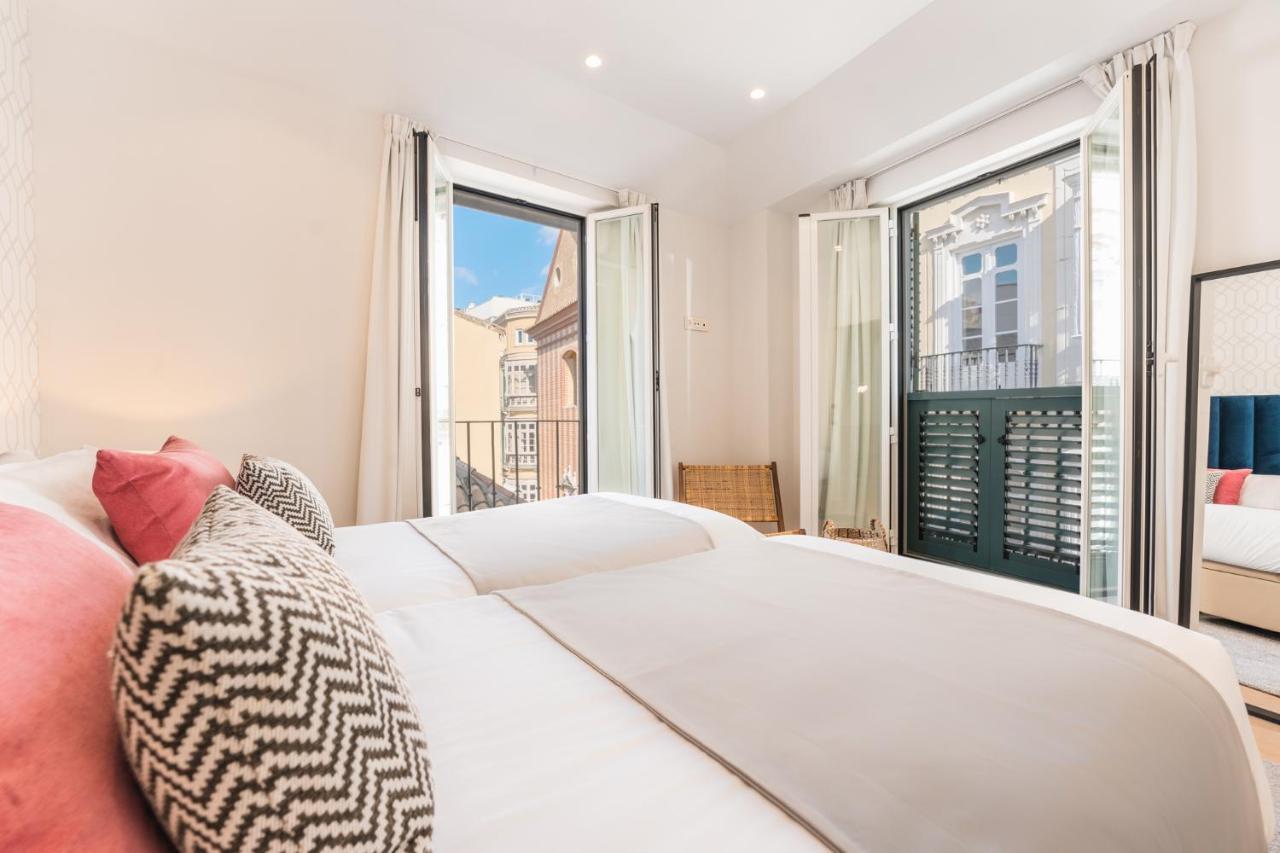 Debambu Suites Málaga Extérieur photo