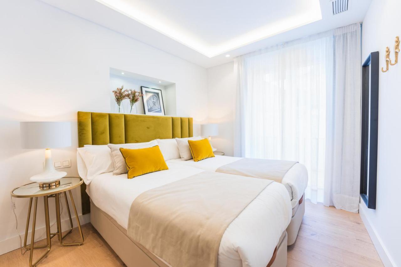 Debambu Suites Málaga Extérieur photo