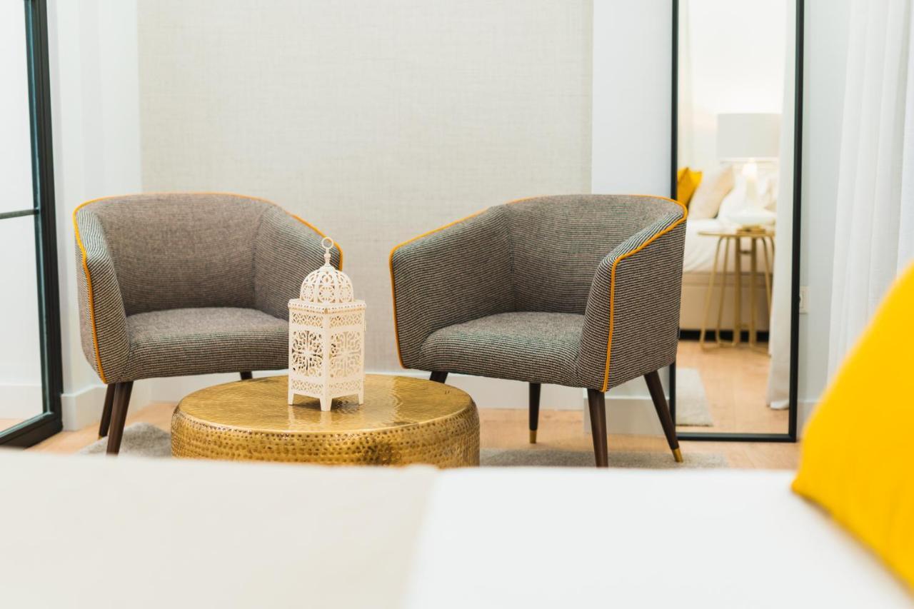 Debambu Suites Málaga Extérieur photo