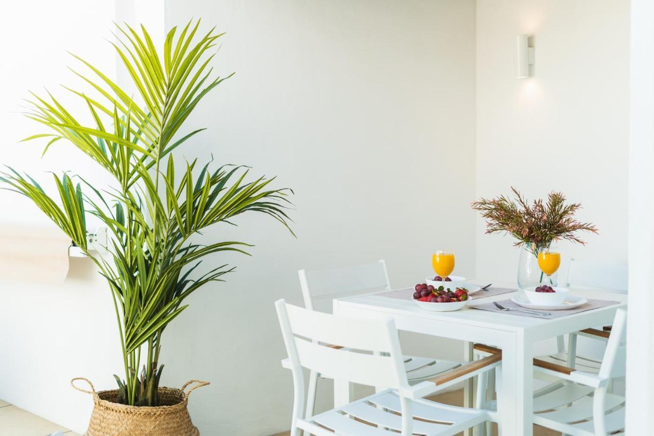 Debambu Suites Málaga Extérieur photo